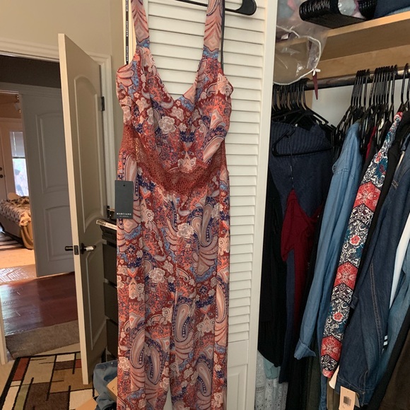 marciano by Guess dessert sun jumpsuit  Large - Picture 4 of 4